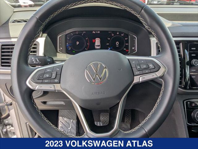 Certified 2023 Volkswagen Atlas SE w/ Panoramic Sunroof Package image 13
