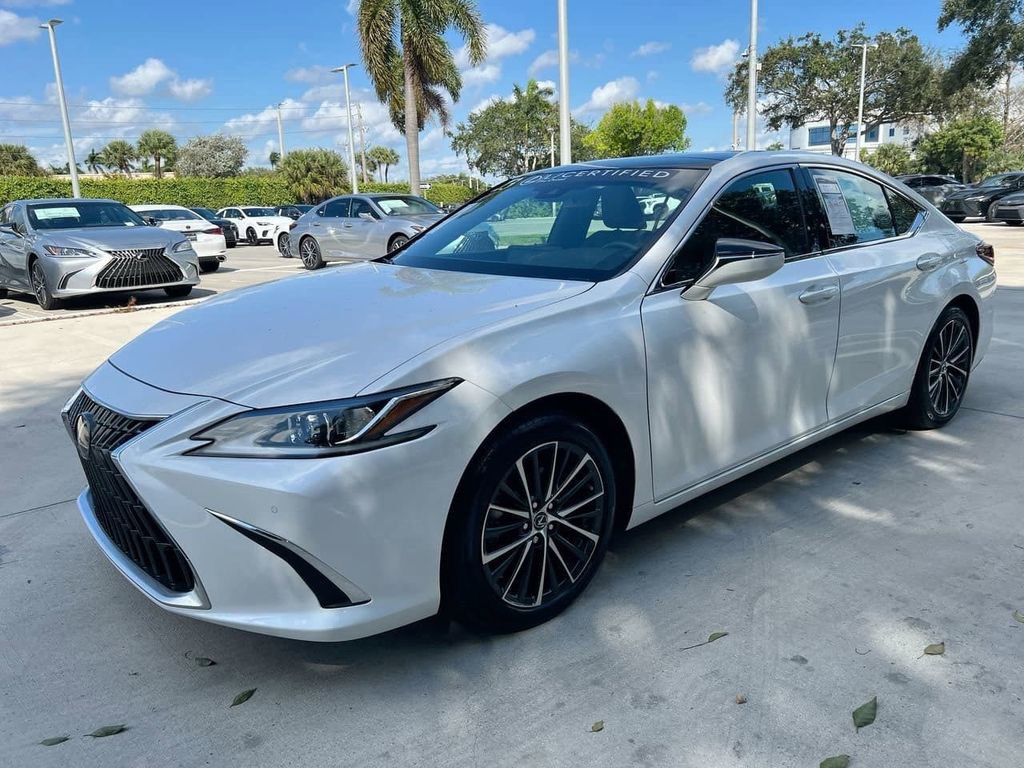 Certified 2023 Lexus ES 350 w/ Premium Package image 3