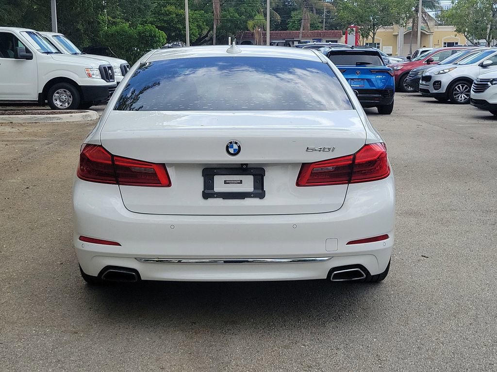 Used 2018 BMW 540i RWD image 8