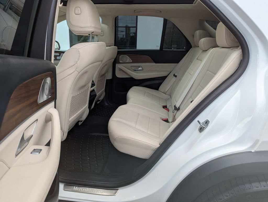 Used 2024 Mercedes-Benz GLE 450 4MATIC image 38