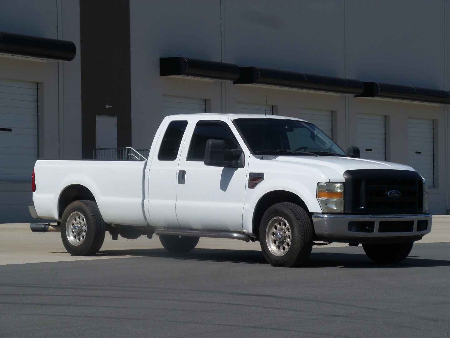 Used 2010 Ford F250 XL image 2
