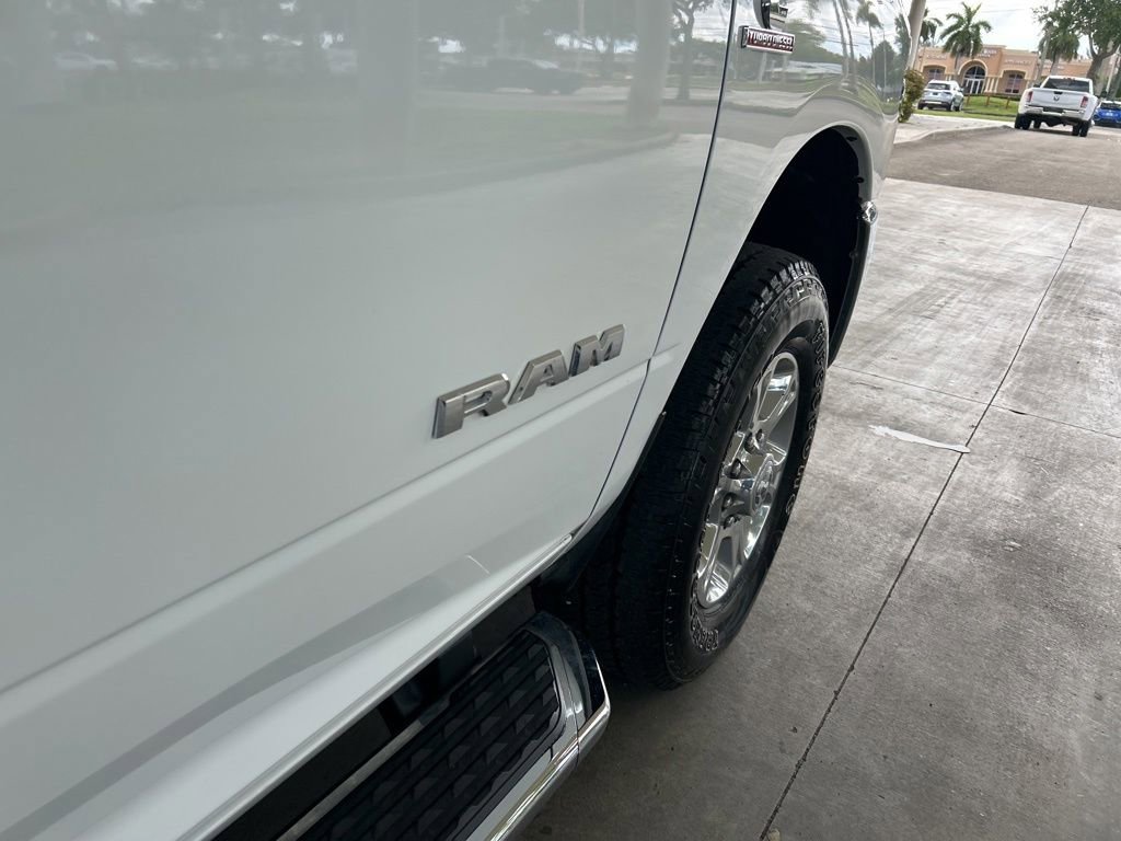 Used 2025 RAM 2500 Big Horn AWD/4WD image 27
