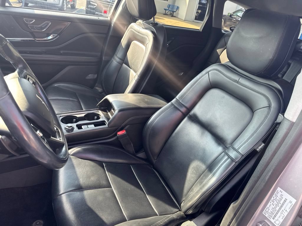 Used 2020 Lincoln Corsair AWD w/ Equipment Group 101A image 11