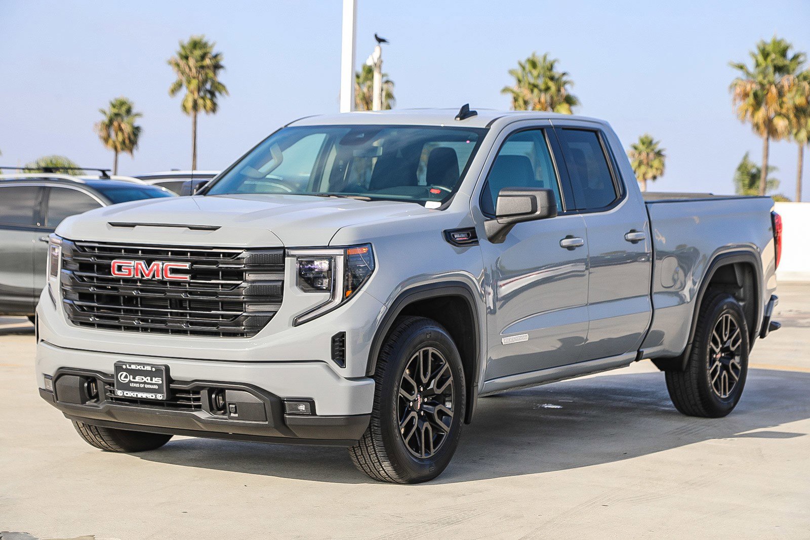 Used 2024 GMC Sierra 1500 Elevation image 3