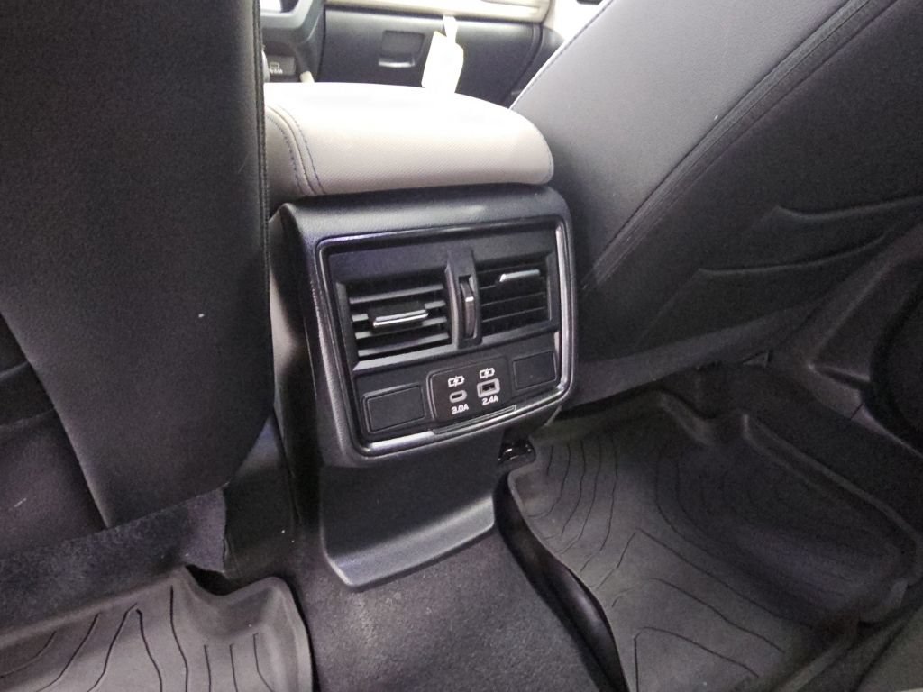 Used 2025 Subaru Forester Limited w/ Popular Package #2 AWD/4WD image 32