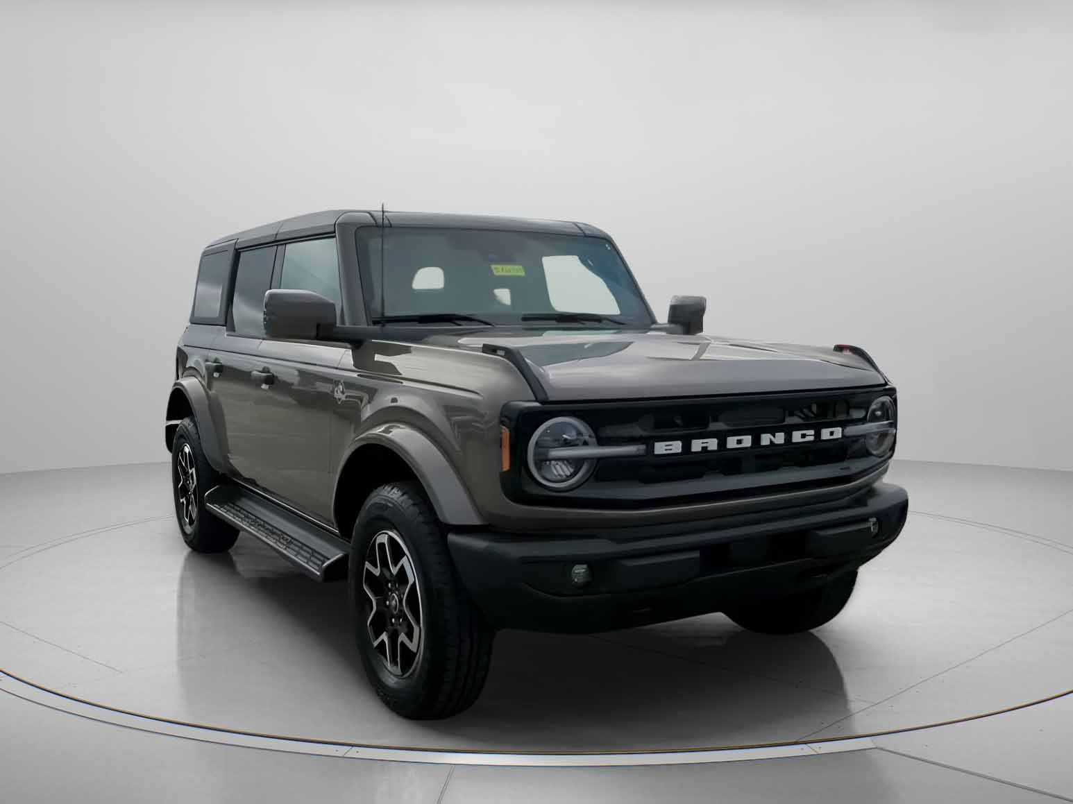 New 2026 Ford Bronco Outer Banks AWD/4WD image 4