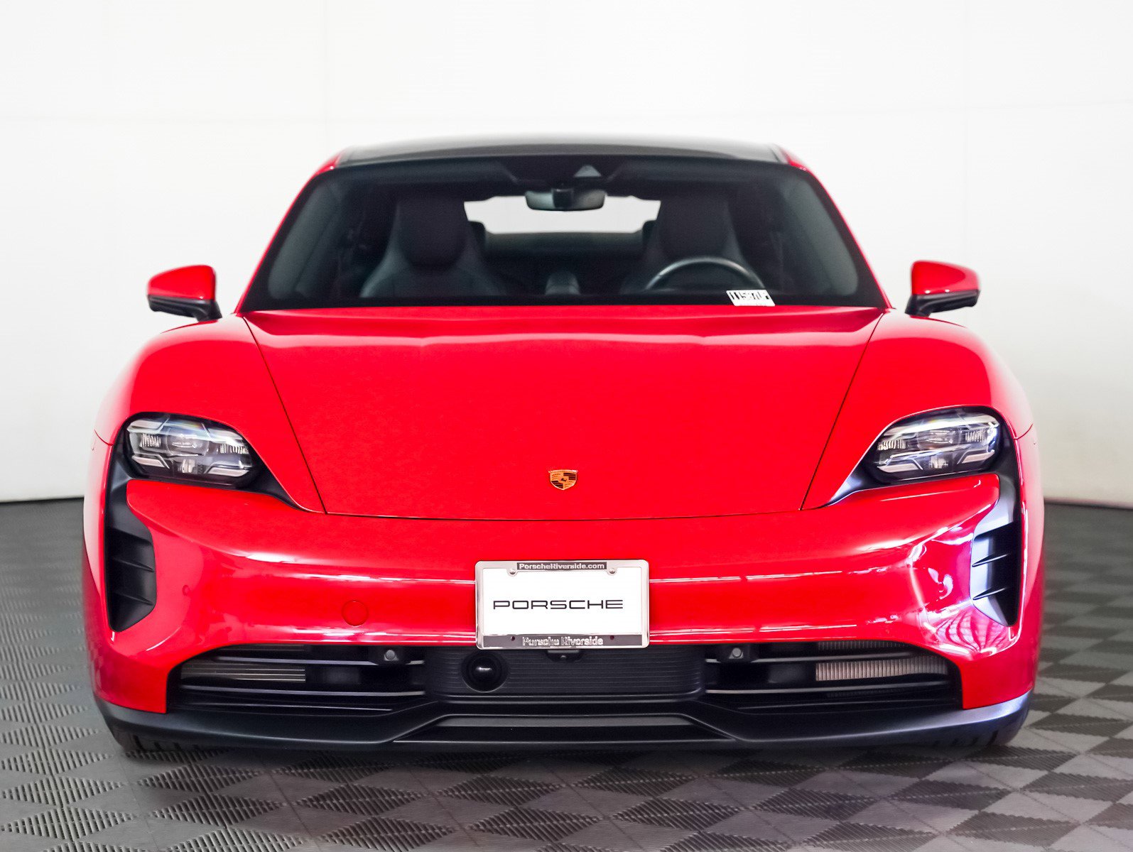 Certified 2024 Porsche Taycan 4S w/ Premium Package image 7