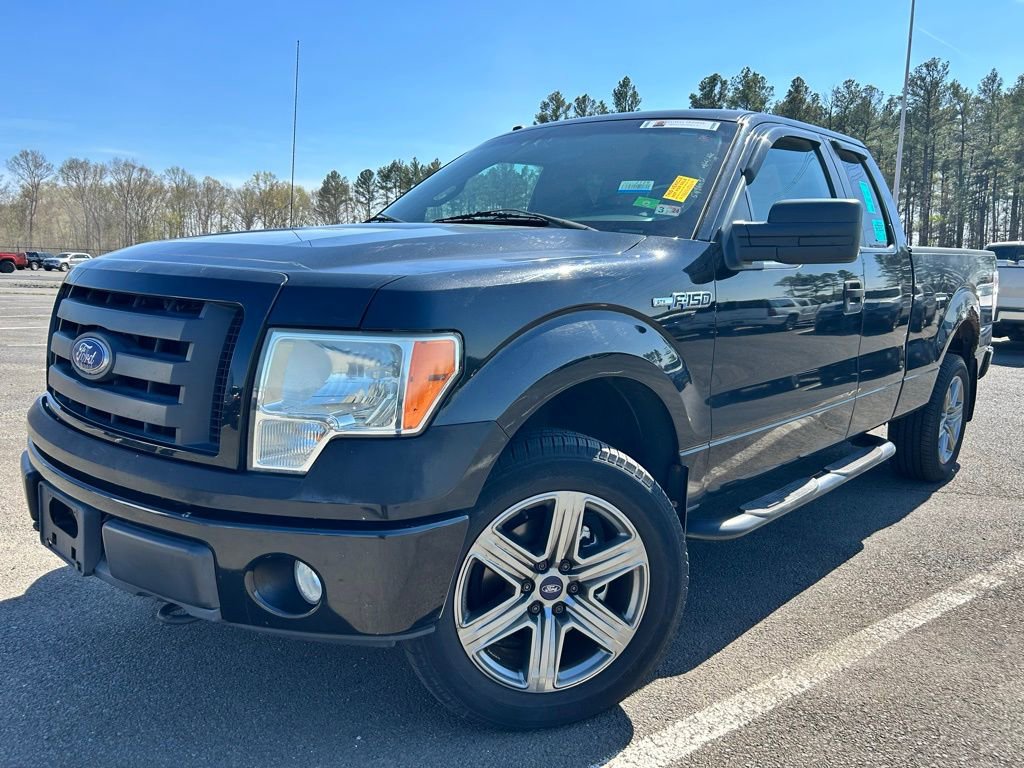 Used 2010 Ford F150 STX image 2