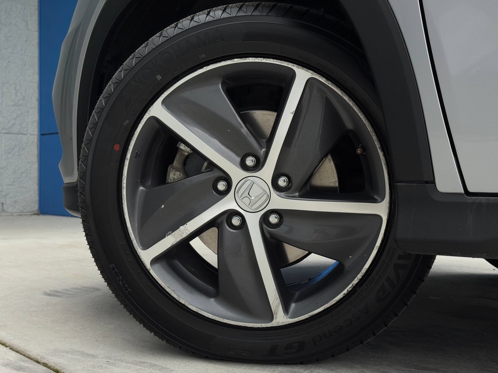 Used 2022 Honda HR-V EX image 29