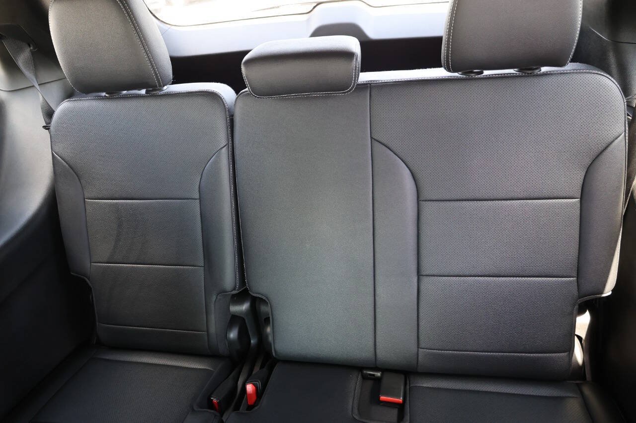 Used 2026 Chevrolet Traverse LT w/ Driver Confidence Package AWD/4WD image 16