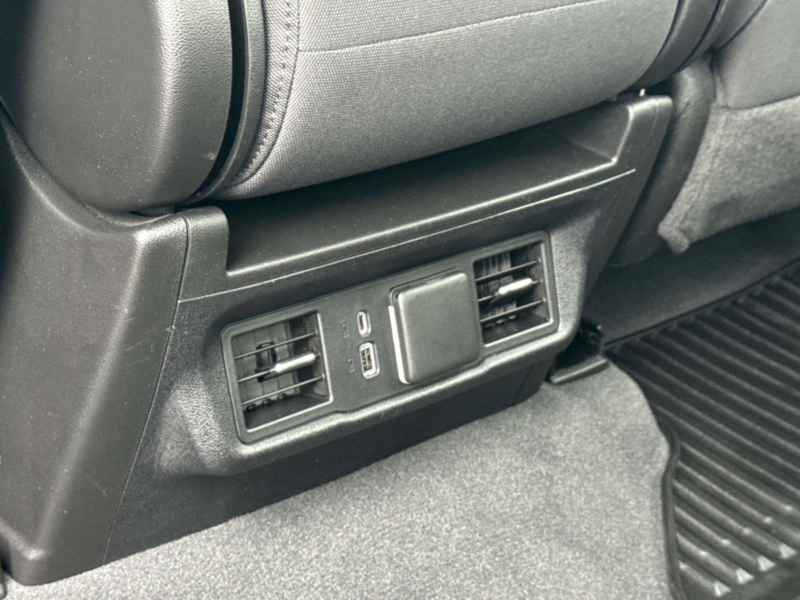 Used 2022 Chevrolet Silverado 1500 LT image 29