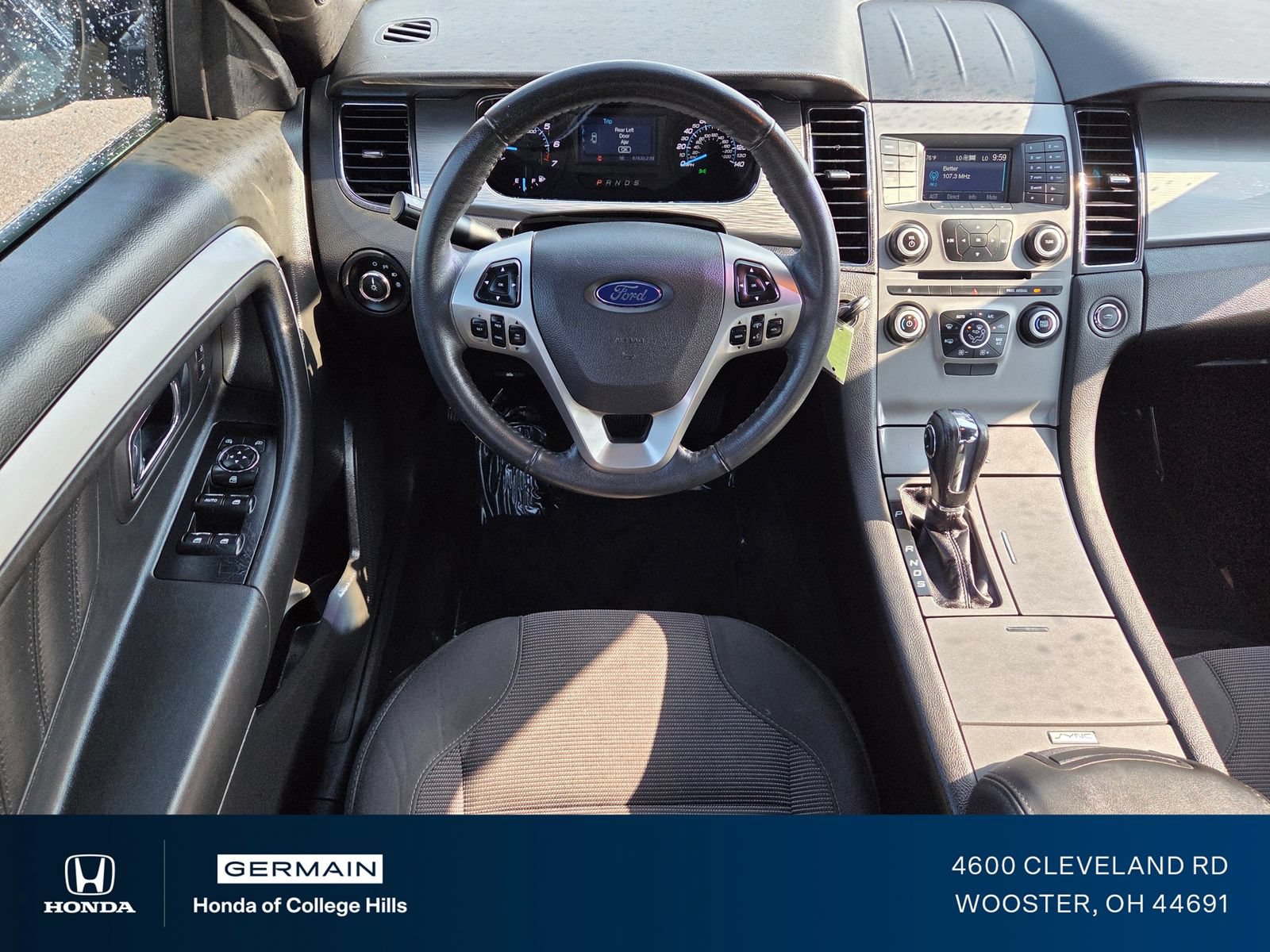 Used 2017 Ford Taurus SEL FWD image 6
