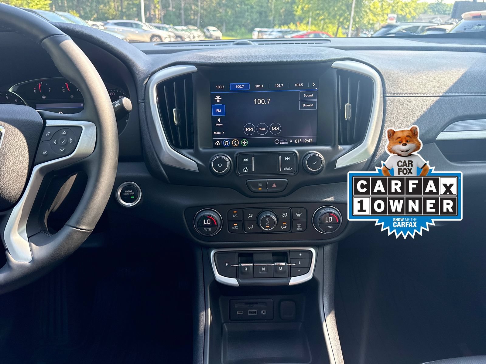 Used 2023 GMC Terrain SLT AWD/4WD image 16