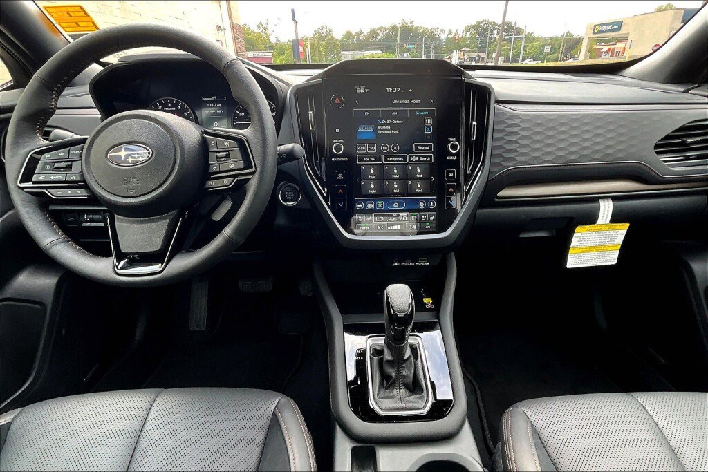New 2025 Subaru Forester Touring image 5