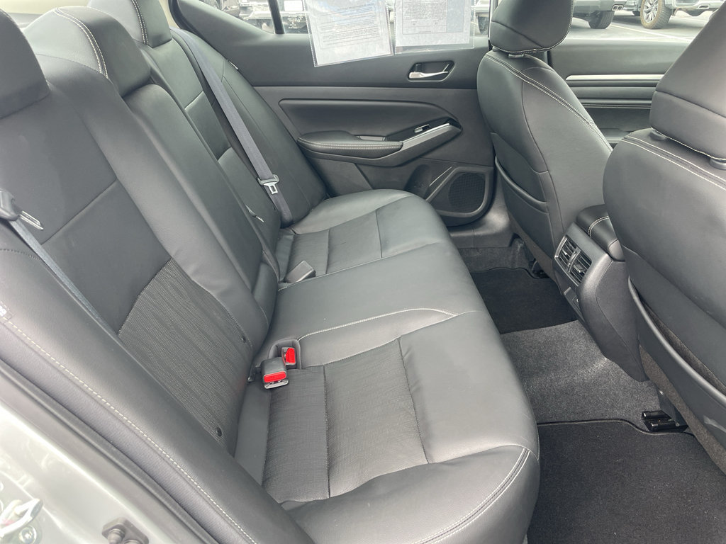 Used 2021 Nissan Altima 2.5 SL FWD image 14