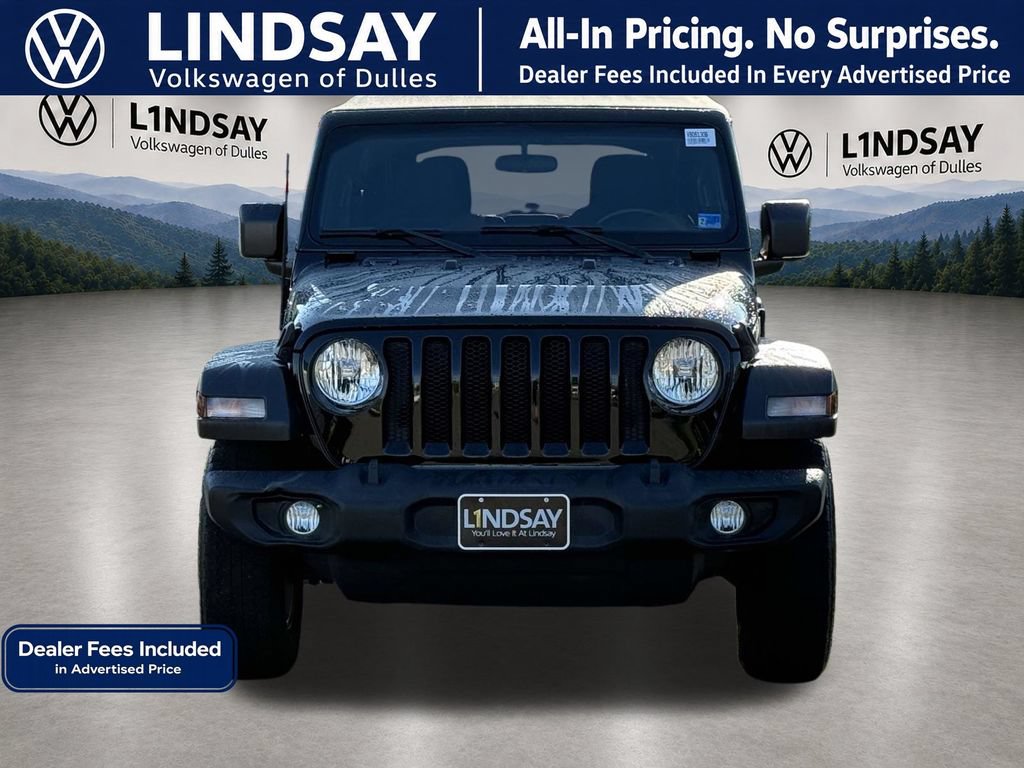 Used 2018 Jeep Wrangler Unlimited Sport S AWD/4WD image 3