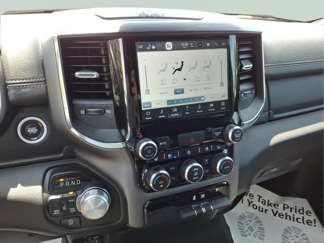 Used 2024 RAM 1500 Laramie AWD/4WD image 18