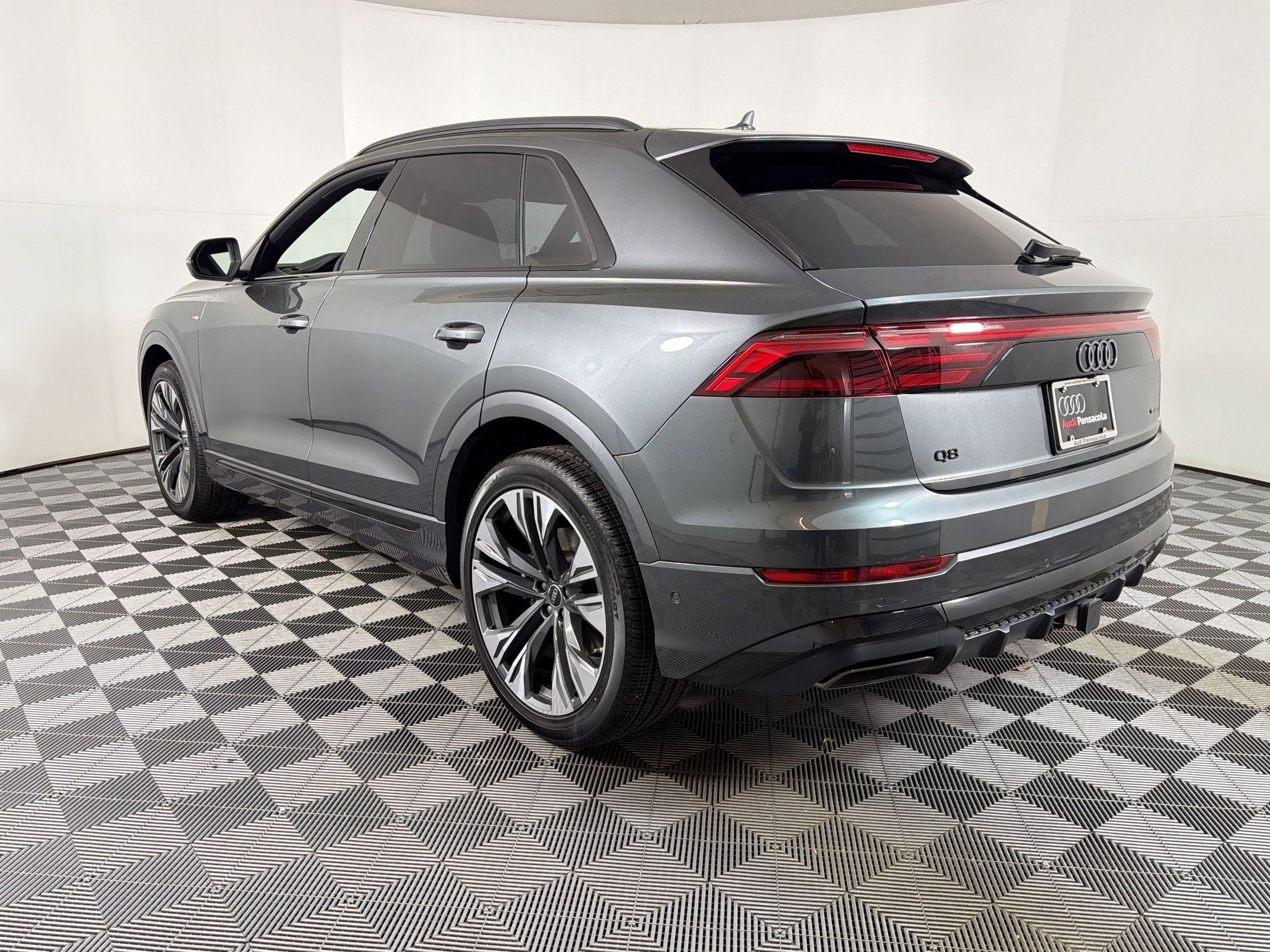 New 2026 Audi Q8 Premium Plus image 3
