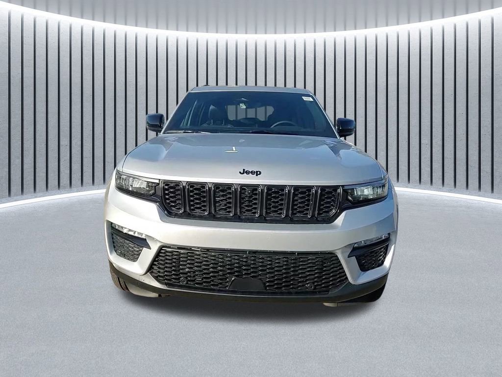 New 2025 Jeep Grand Cherokee Limited w/ Luxury Tech Group II image 8