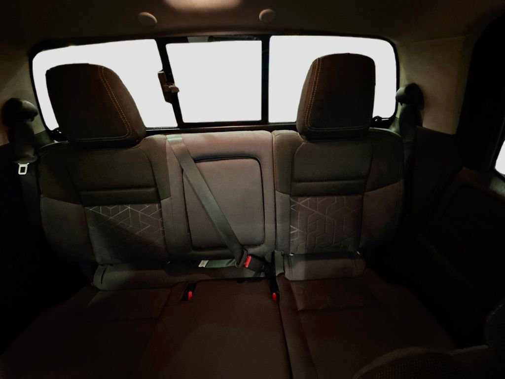 Certified 2025 Nissan Frontier SV AWD/4WD image 30