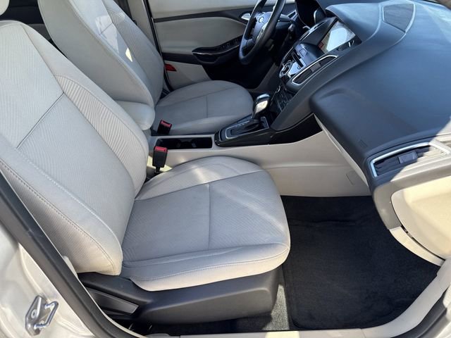 Used 2018 Ford Focus Electric Hatchback image 19