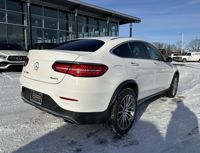 Used 2019 Mercedes-Benz GLC 300 4MATIC Coupe image 7