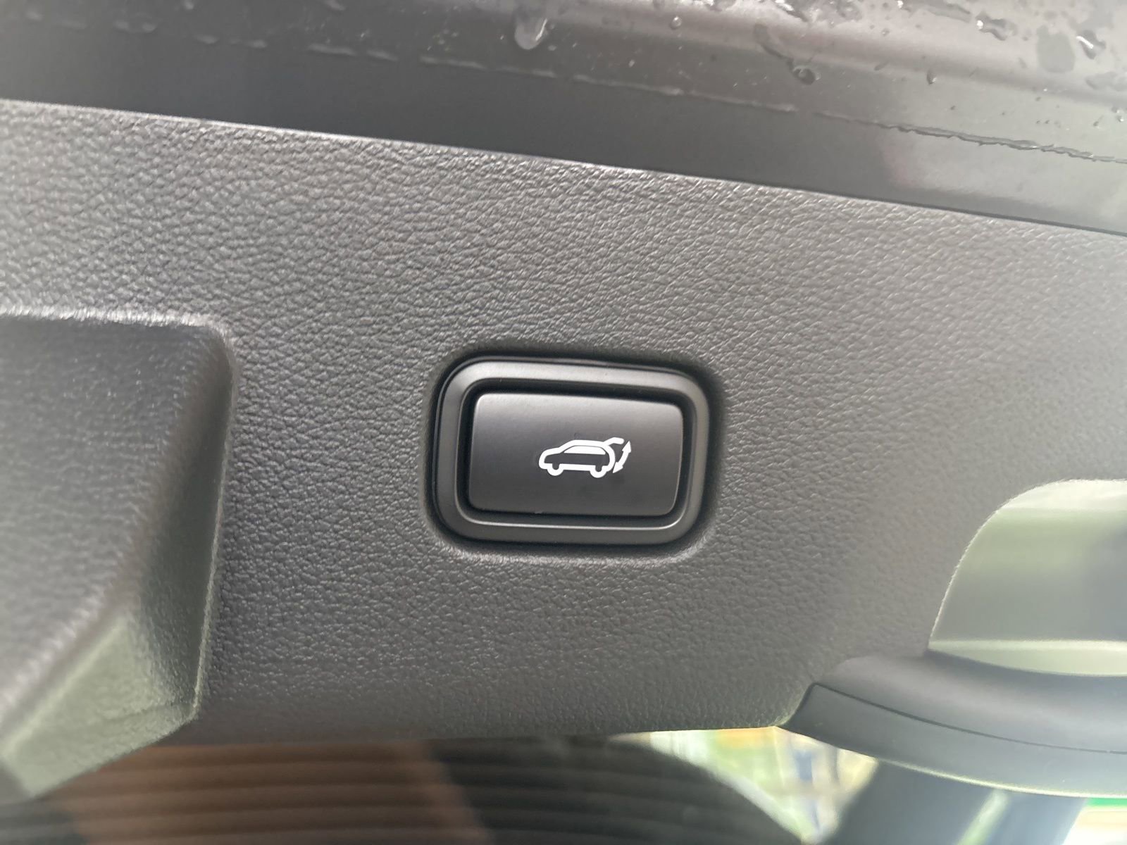 New 2025 Kia Sportage EX w/ EX Premium Package image 13