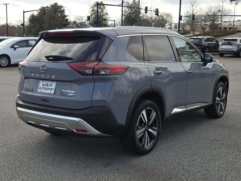 Used 2023 Nissan Rogue Platinum w/ Platinum Premium Package image 8