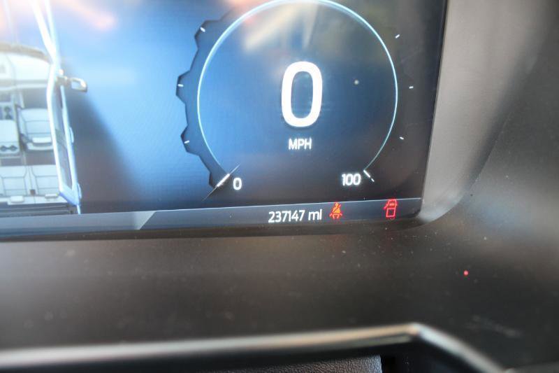 Used 2023 Ford F250 Lariat w/ Chrome Package image 34