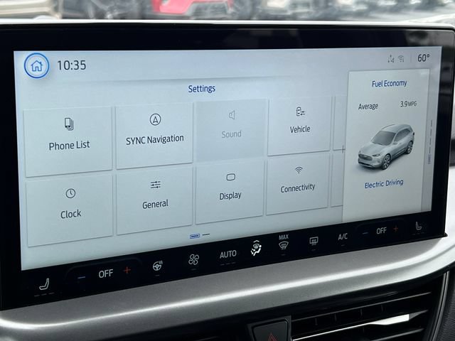 New 2024 Ford Escape SE FWD image 22