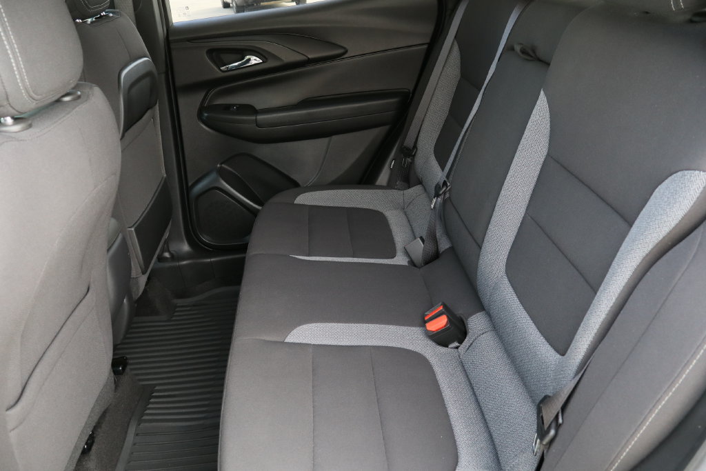 Used 2023 Chevrolet TrailBlazer LT FWD image 25