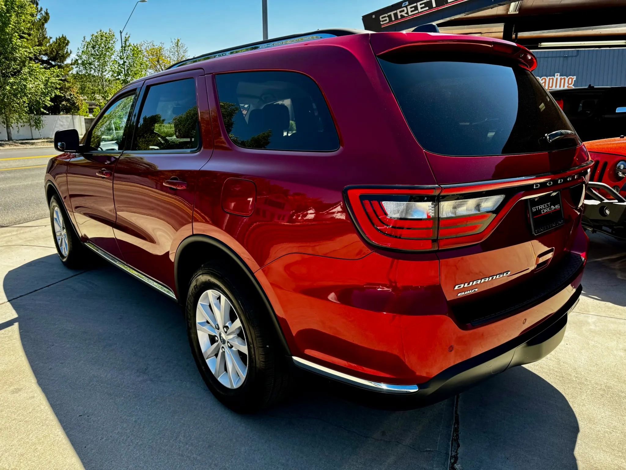 Used 2015 Dodge Durango SXT w/ Quick Order Package 23B AWD/4WD image 8