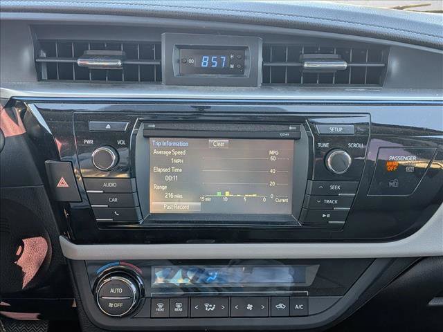 Used 2015 Toyota Corolla LE image 13