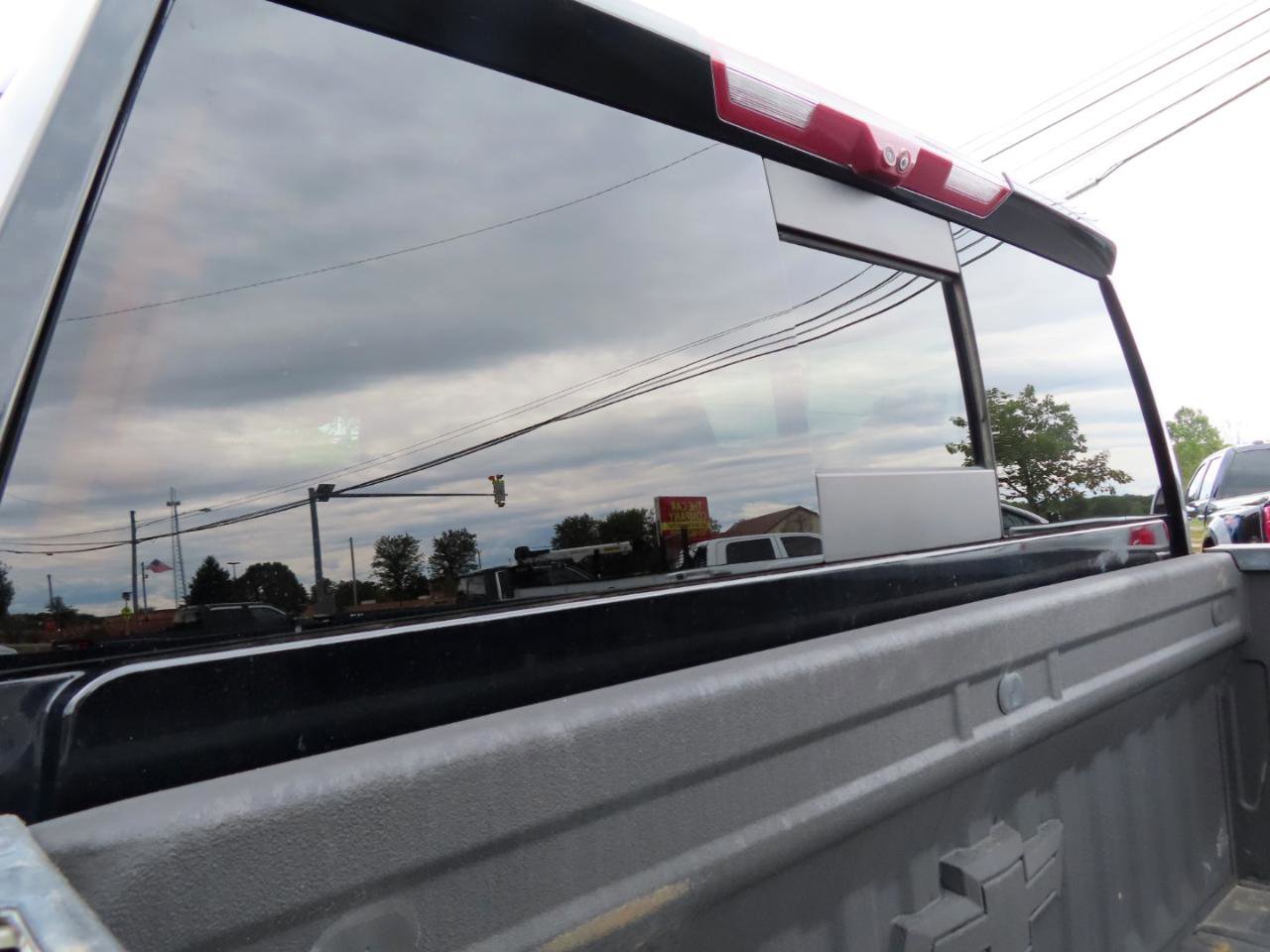 Used 2020 Chevrolet Silverado 2500 LTZ AWD/4WD image 17