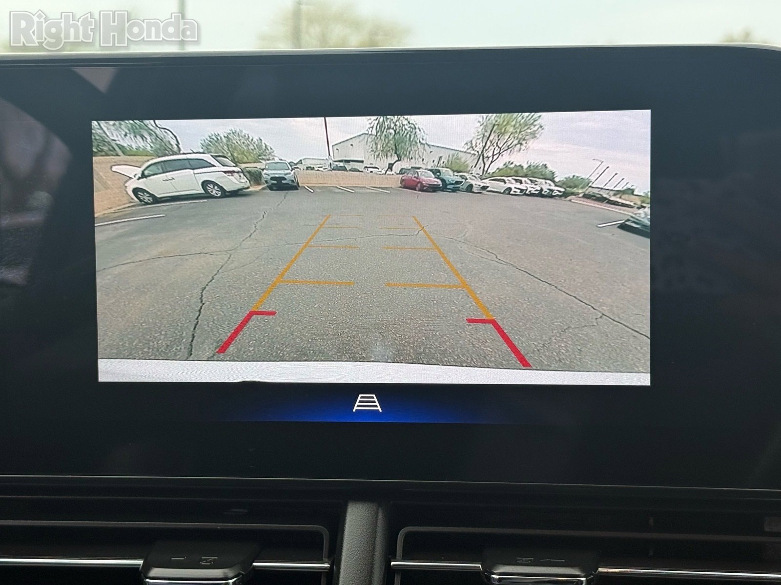 Used 2025 Chevrolet Trax LT image 21