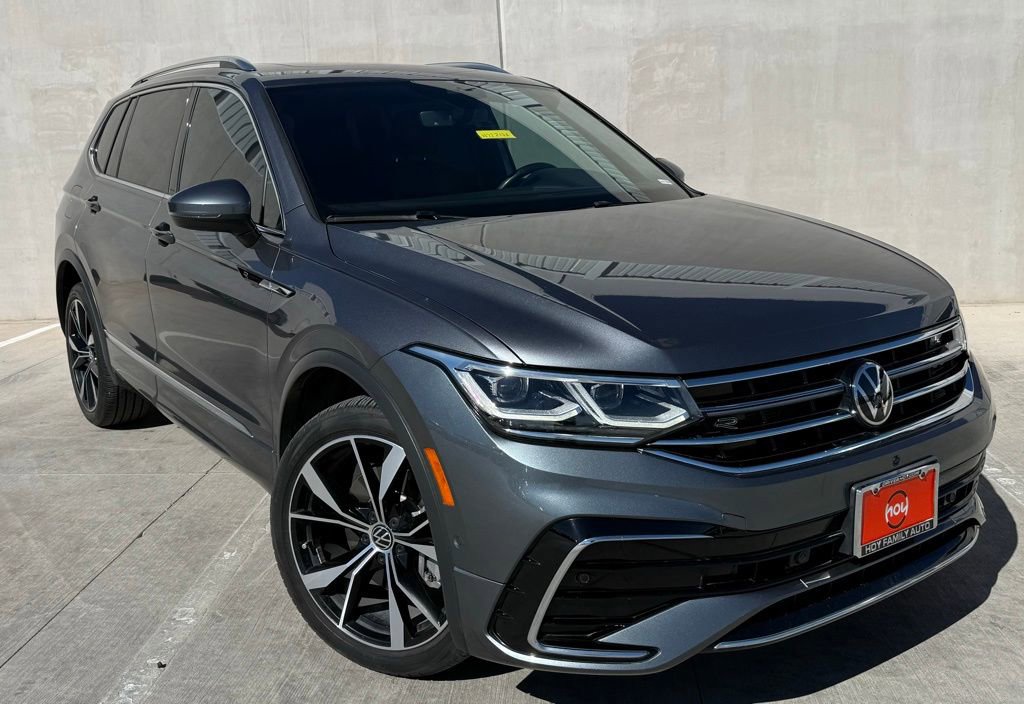 Certified 2024 Volkswagen Tiguan SEL R-Line w/ MDO Package, Two-Row image 1