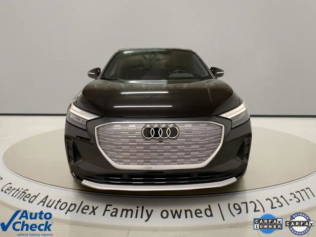 Used 2024 Audi Q4 e-tron Premium RWD image 9