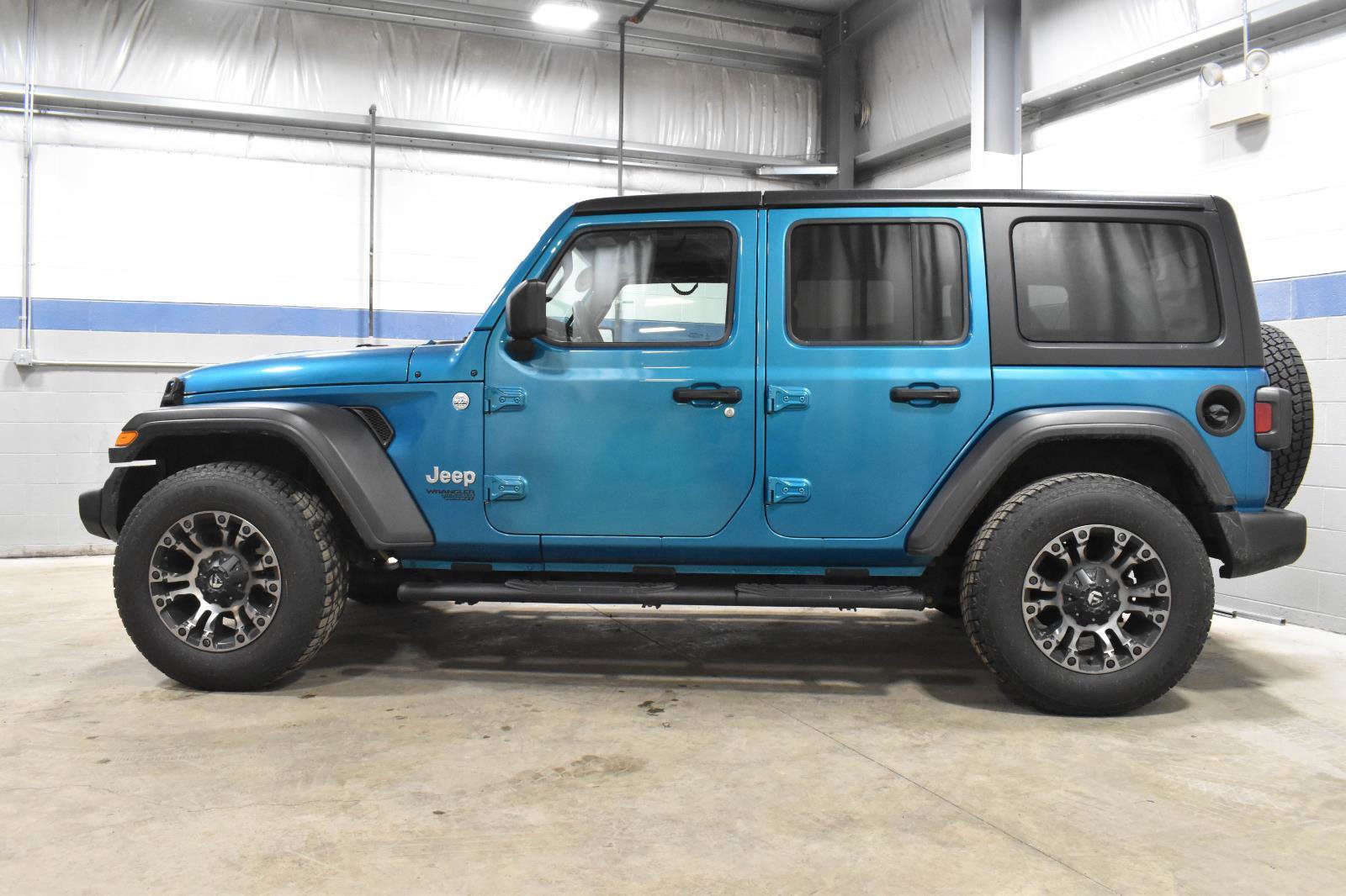 Used 2020 Jeep Wrangler Unlimited Sport image 20