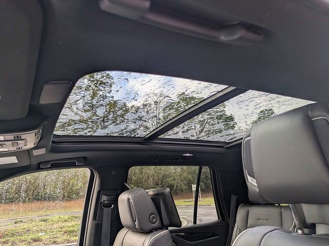 Used 2021 Cadillac Escalade Sport w/ Driver Assist Tech Package image 22