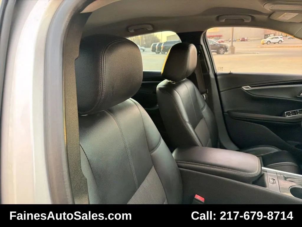 Used 2017 Chevrolet Impala LT image 39