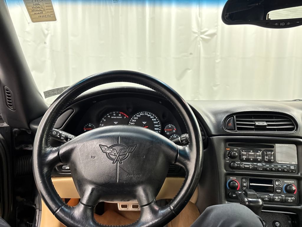 Used 2001 Chevrolet Corvette Convertible w/ Preferred Equipment Group1 image 13