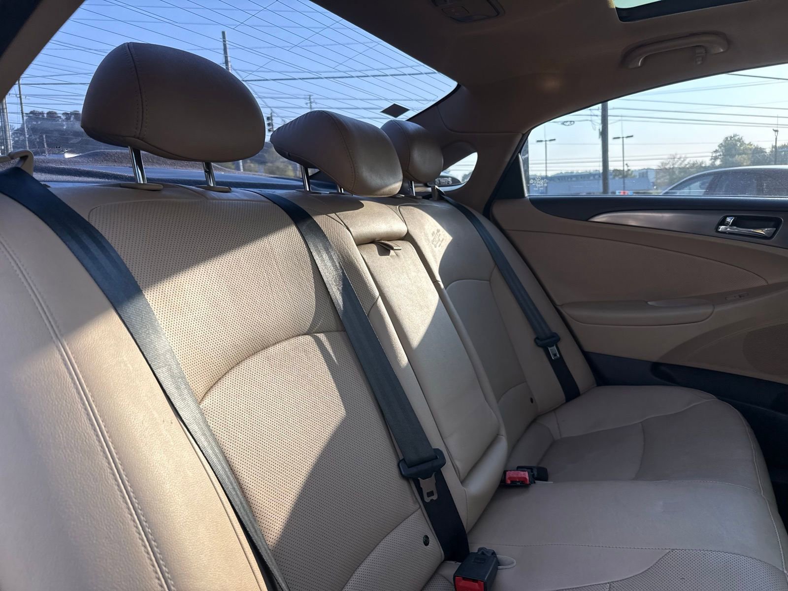 Used 2014 Hyundai Sonata Limited w/ Panoramic Sunroof Package 02 image 31