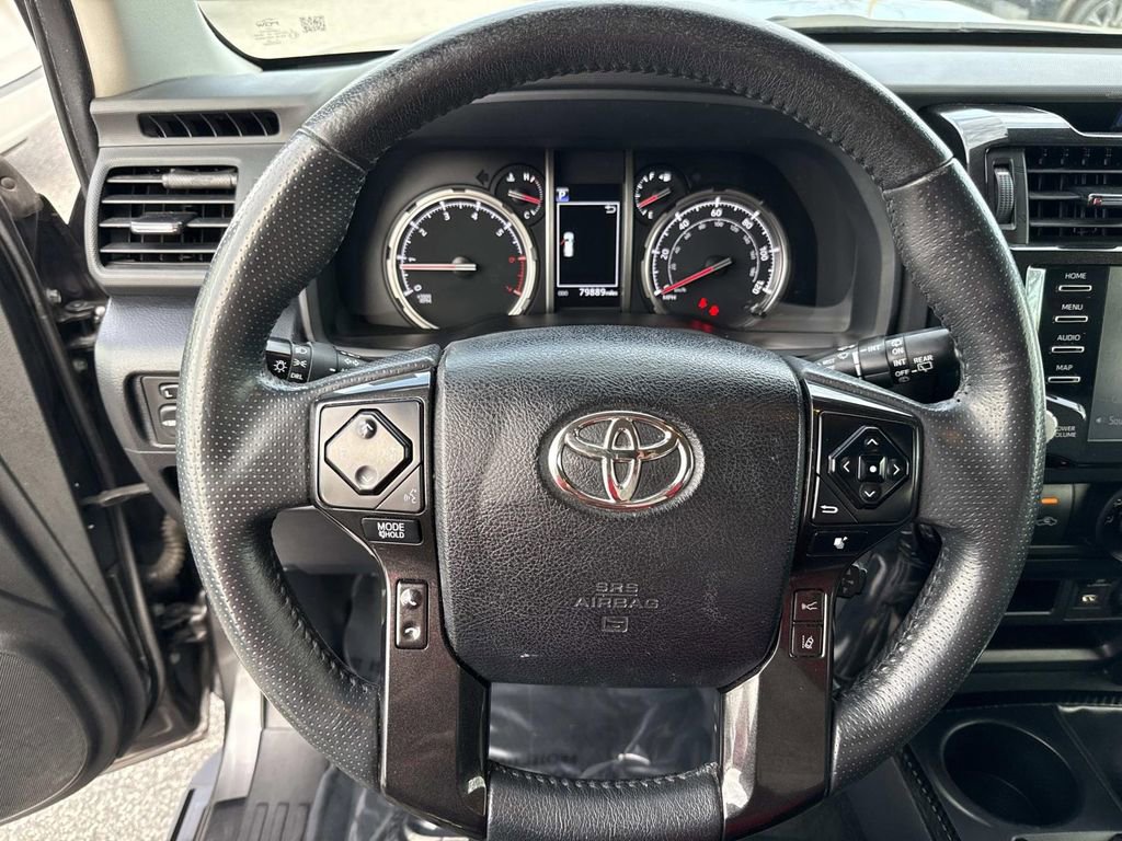 Used 2022 Toyota 4Runner TRD Off-Road Premium AWD/4WD image 49