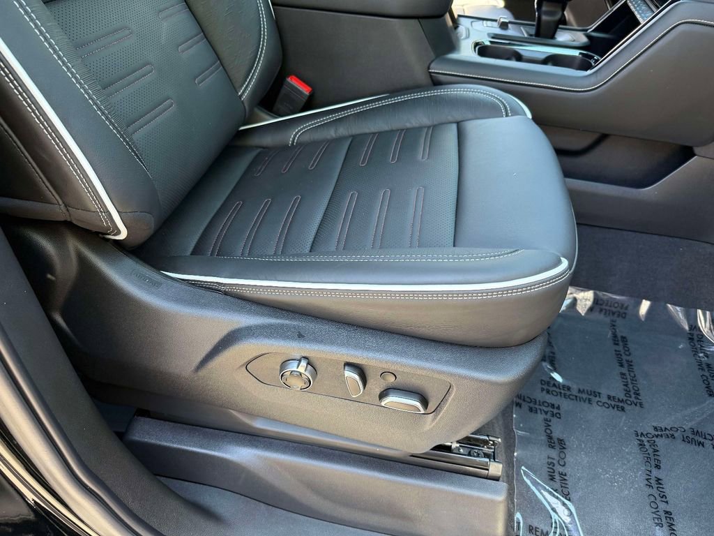 Used 2026 GMC Sierra 1500 AT4X AWD/4WD image 15