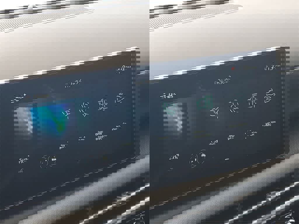 New 2026 Hyundai Tucson Blue SE image 29