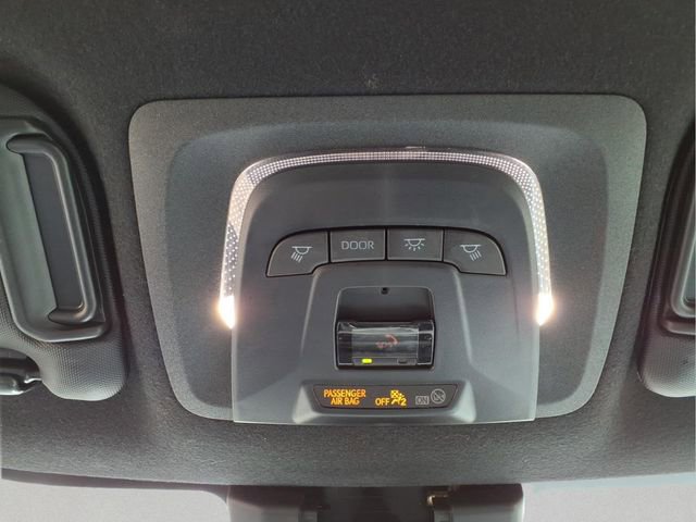 Used 2023 Toyota Corolla SE image 21