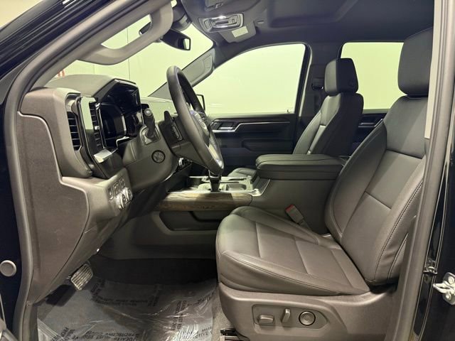 New 2026 GMC Sierra 1500 SLT w/ SLT Premium Package image 14
