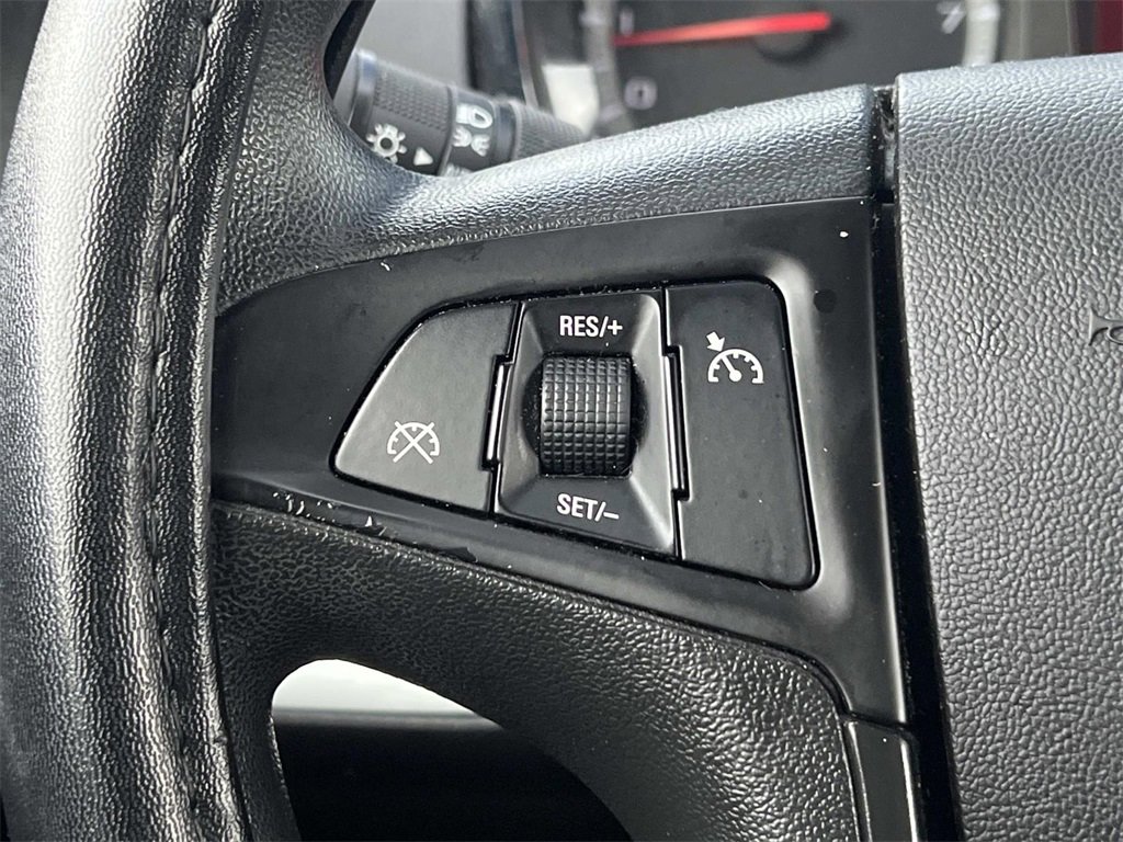 Used 2011 GMC Terrain SLE image 22