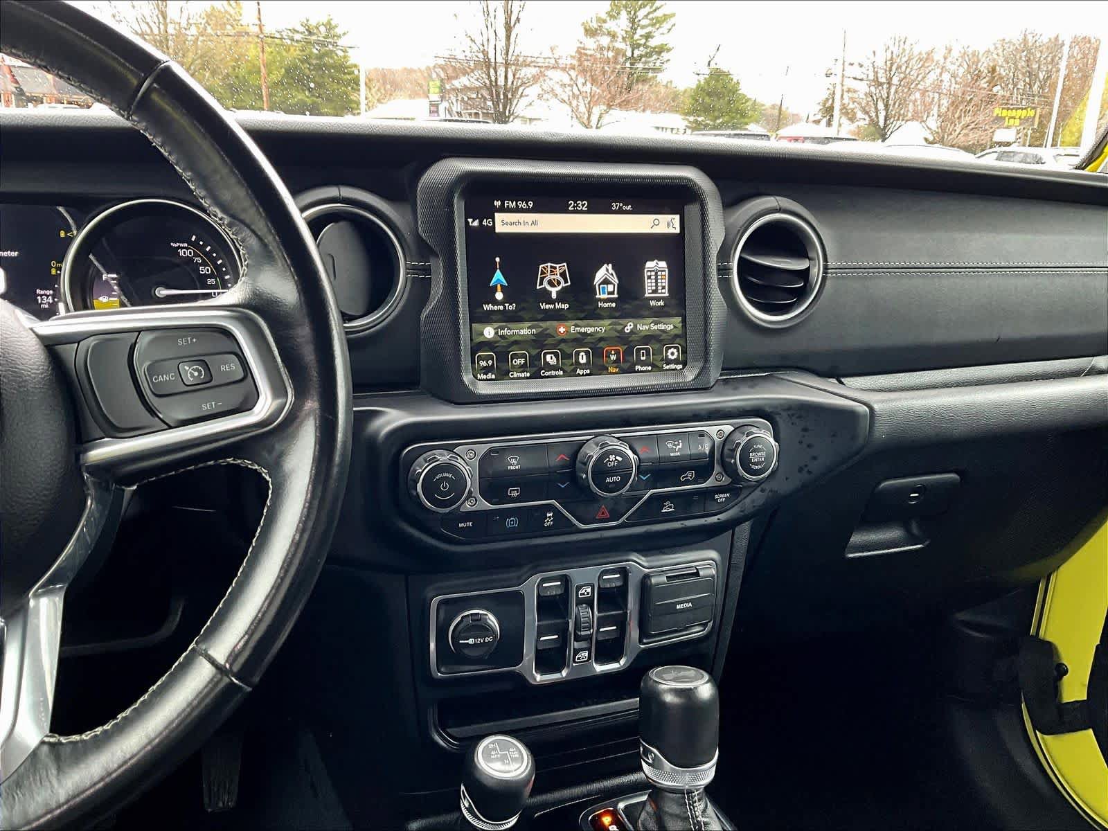 Used 2022 Jeep Wrangler Unlimited Sahara image 18