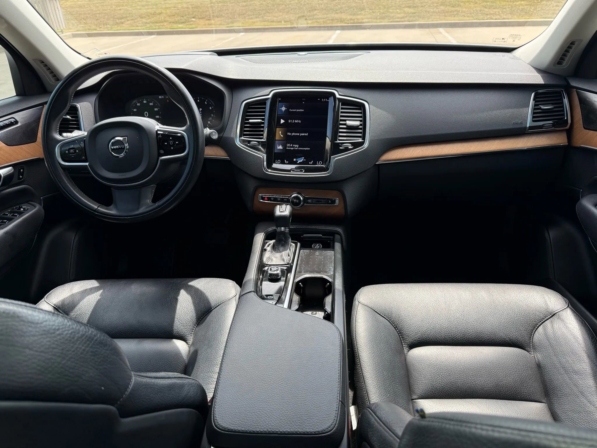 Used 2022 Volvo XC90 T6 Momentum w/ Advanced Package image 18